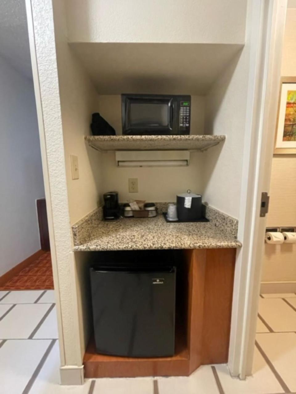 Fairfield Inn And Suites By Marriott Potomac Mills Woodbridge Eksteriør bilde