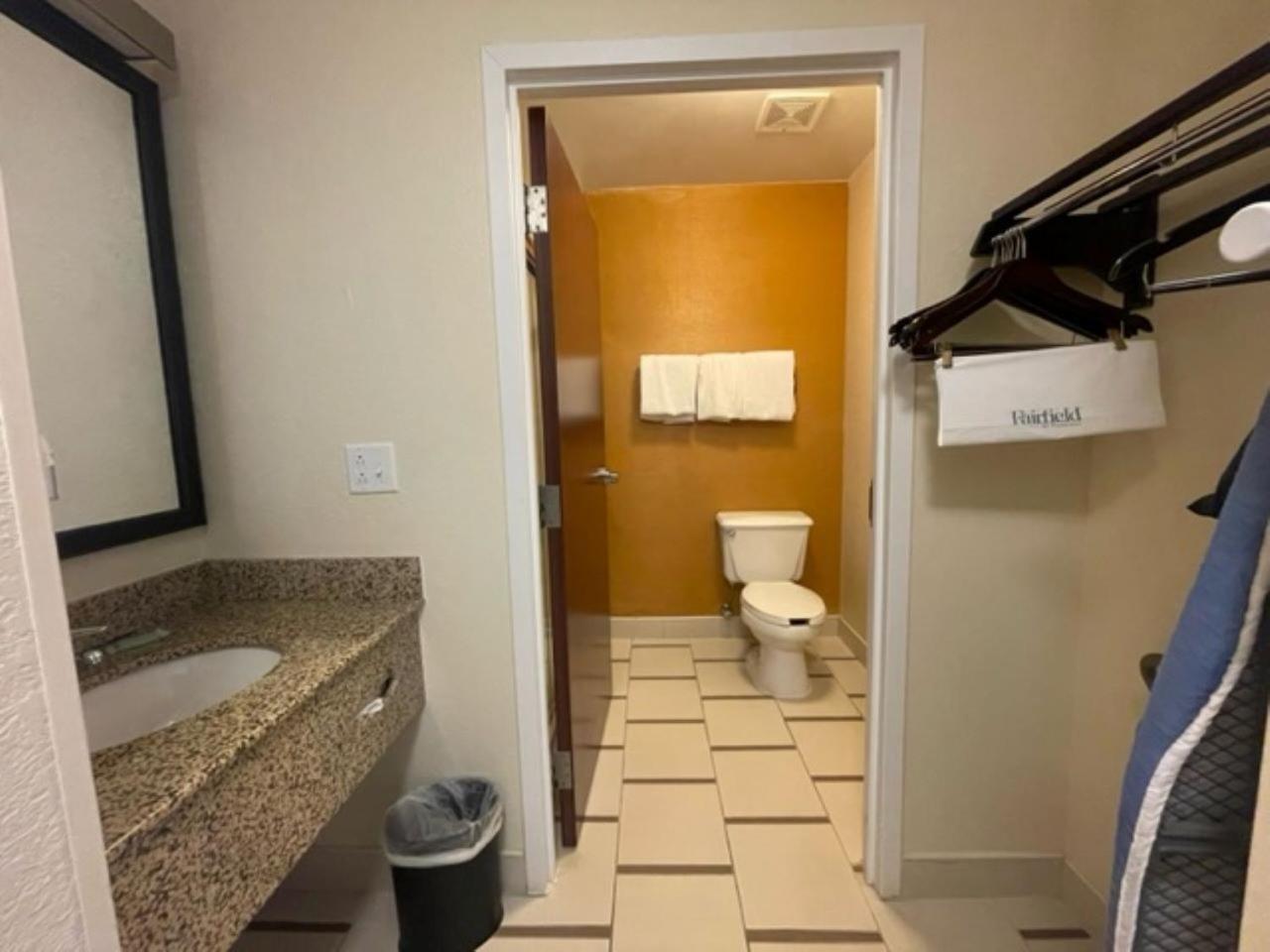 Fairfield Inn And Suites By Marriott Potomac Mills Woodbridge Eksteriør bilde