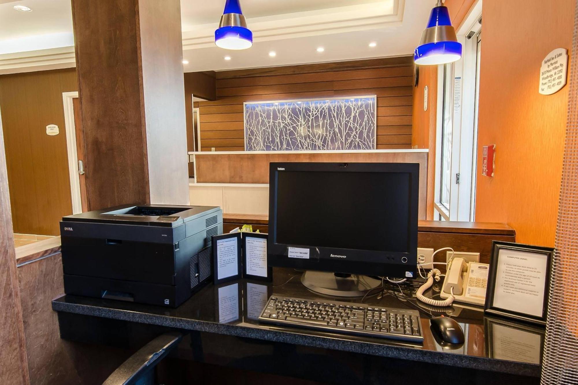 Fairfield Inn And Suites By Marriott Potomac Mills Woodbridge Eksteriør bilde
