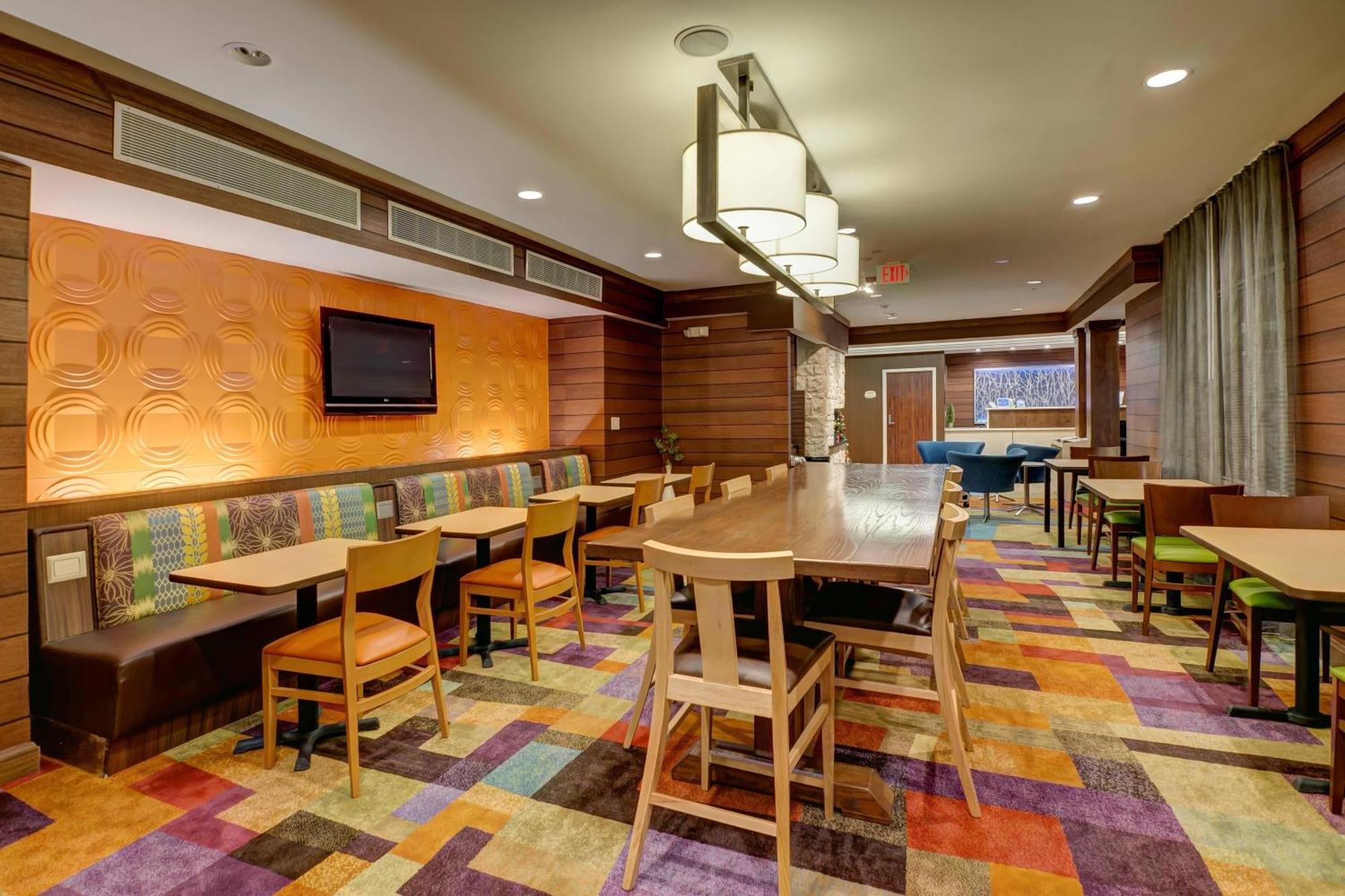 Fairfield Inn And Suites By Marriott Potomac Mills Woodbridge Eksteriør bilde