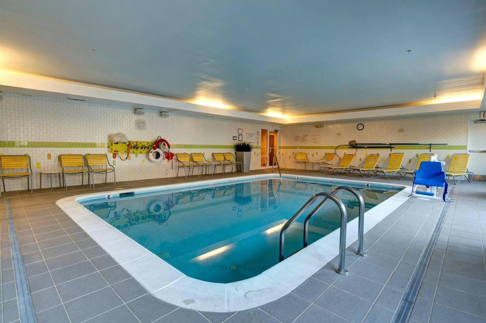 Fairfield Inn And Suites By Marriott Potomac Mills Woodbridge Eksteriør bilde