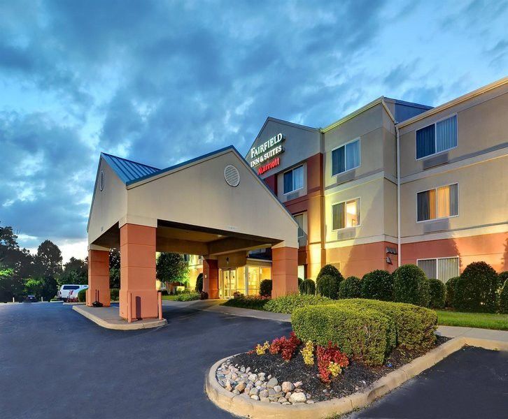 Fairfield Inn And Suites By Marriott Potomac Mills Woodbridge Eksteriør bilde