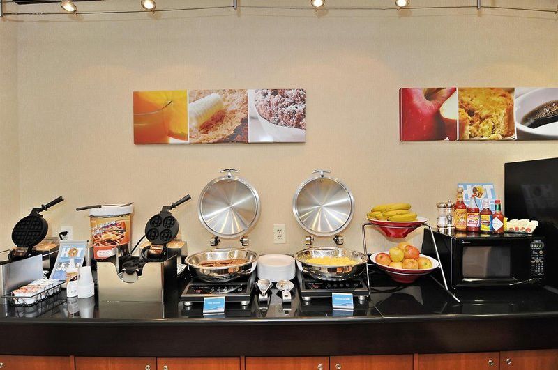 Fairfield Inn And Suites By Marriott Potomac Mills Woodbridge Eksteriør bilde