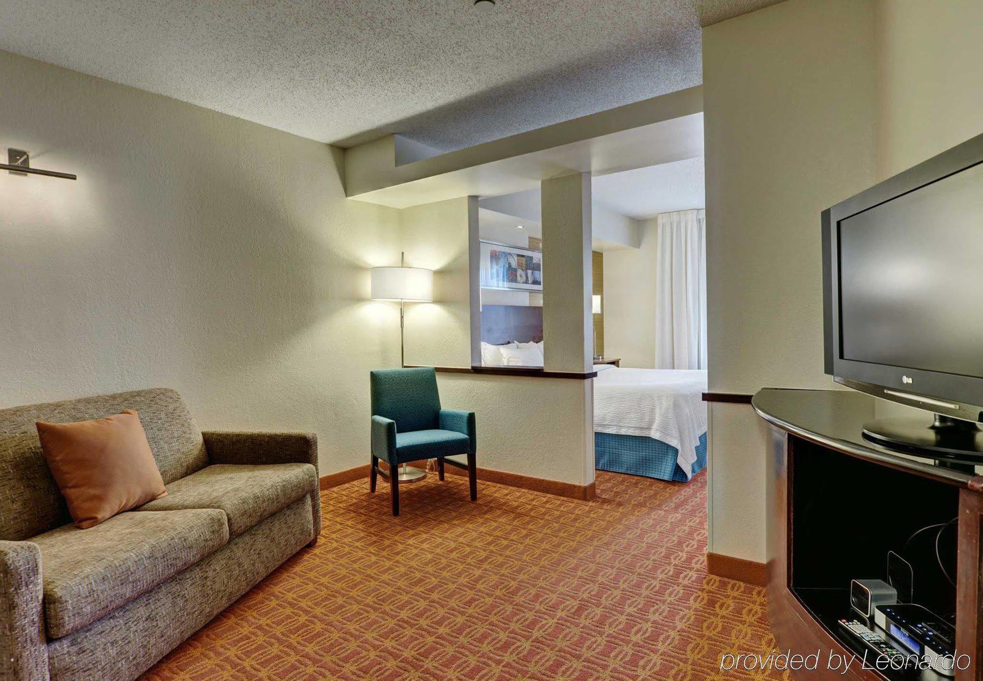 Fairfield Inn And Suites By Marriott Potomac Mills Woodbridge Eksteriør bilde