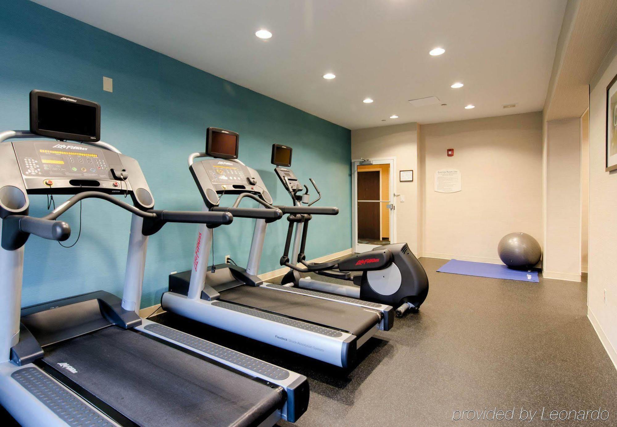 Fairfield Inn And Suites By Marriott Potomac Mills Woodbridge Eksteriør bilde