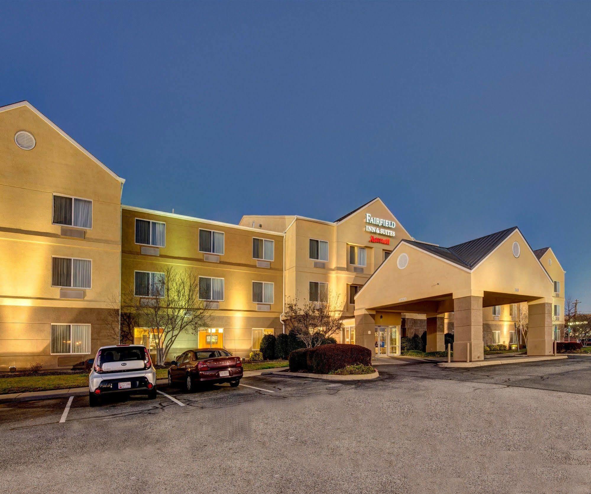 Fairfield Inn And Suites By Marriott Potomac Mills Woodbridge Eksteriør bilde