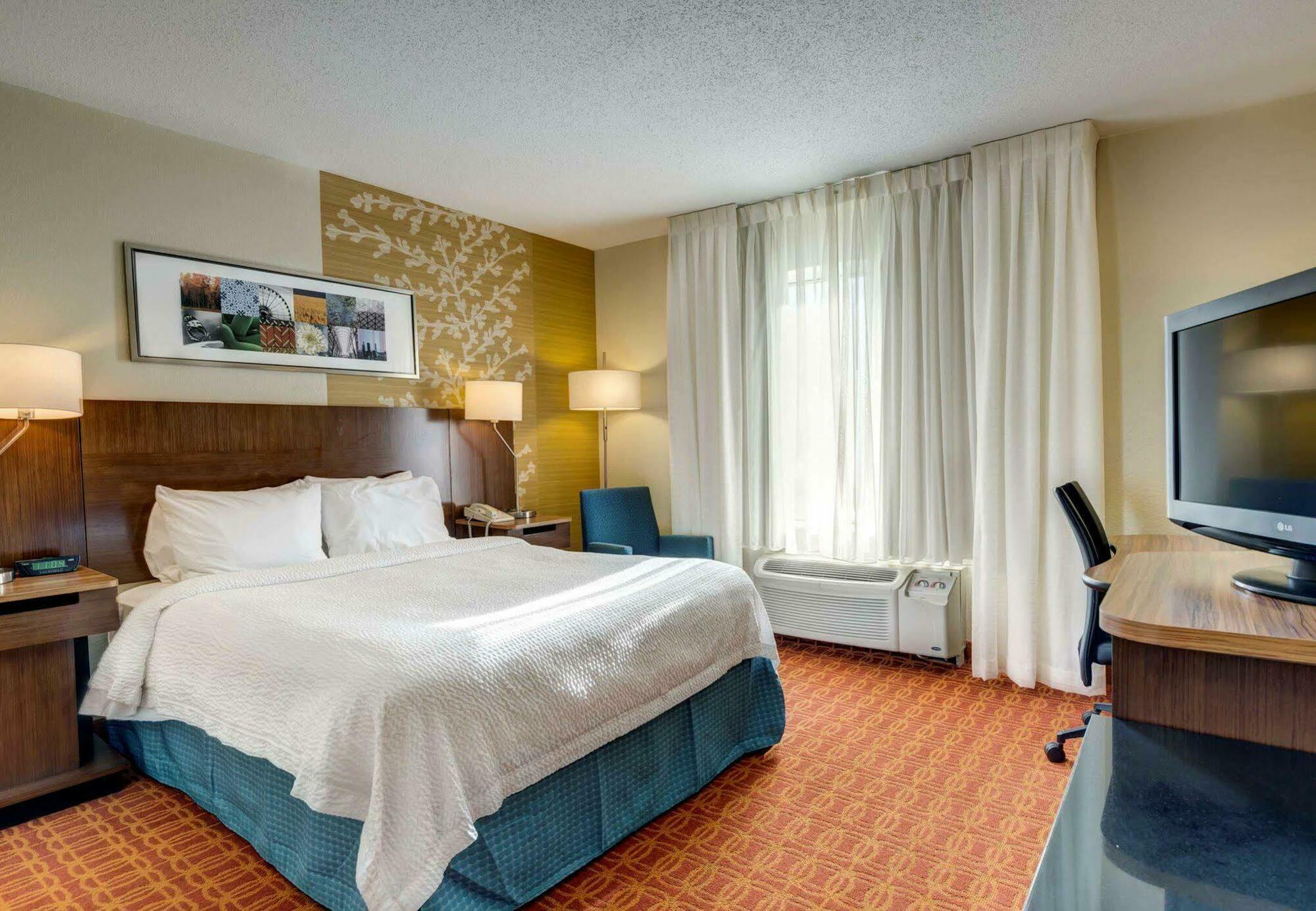 Fairfield Inn And Suites By Marriott Potomac Mills Woodbridge Eksteriør bilde