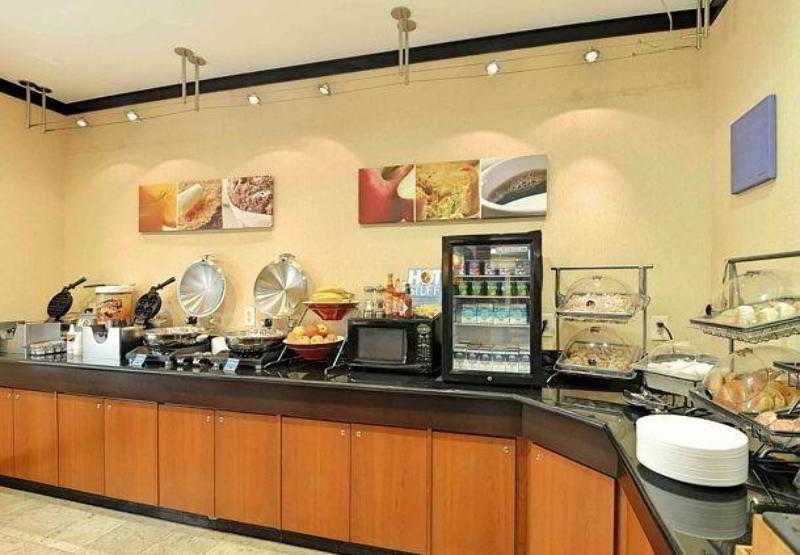Fairfield Inn And Suites By Marriott Potomac Mills Woodbridge Eksteriør bilde